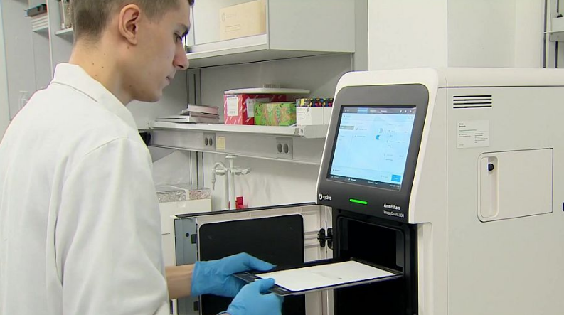 Juan busca alternativas para tratar los glioblastomas